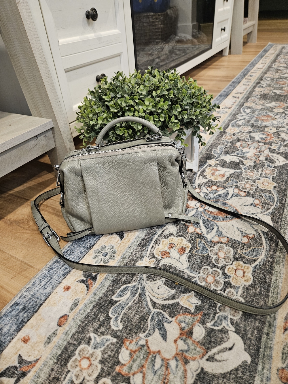 Julie Crossbody Tote